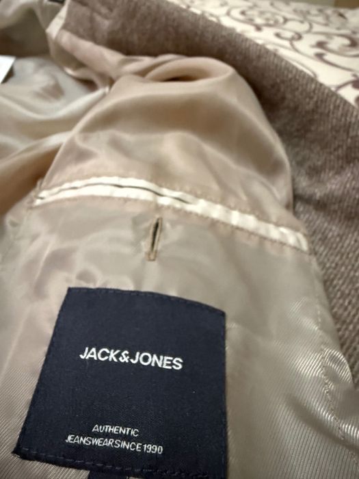 Palton Jack&Jones Nou !!