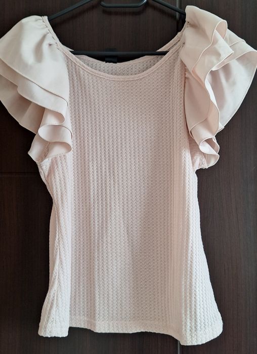 Дамски блузи с дълъг и къс ръкав