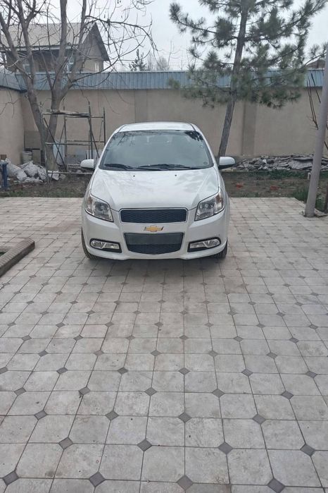 Продаётся автомобиль нексия 3