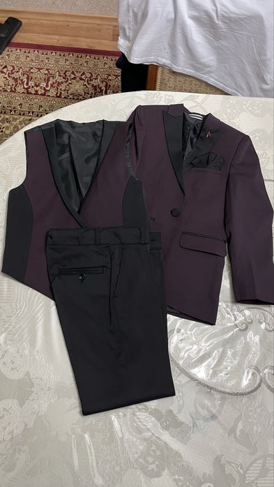 Костьюм - тройка