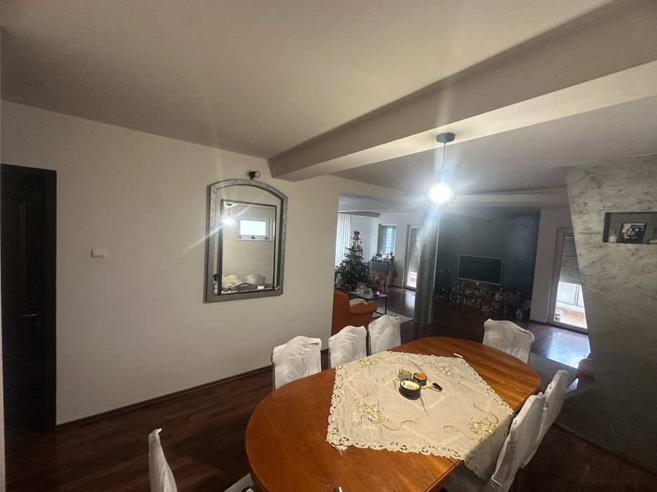 Vanzare cladire 22 decembrie 1989 nr 67