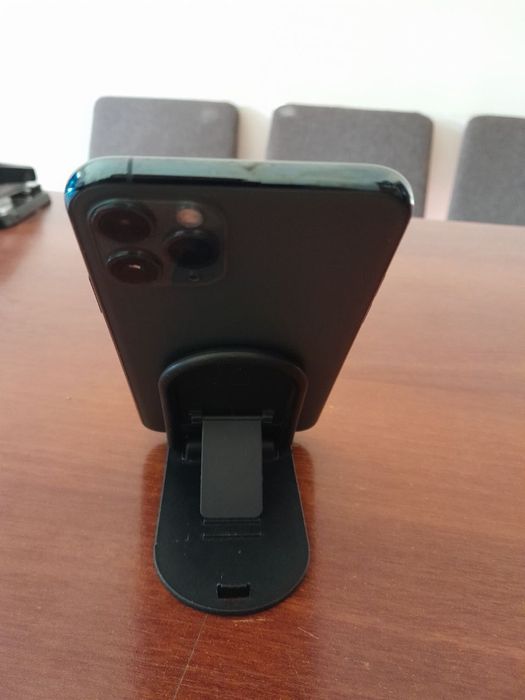 Iphone 11 pro ideal srchno sotiladi