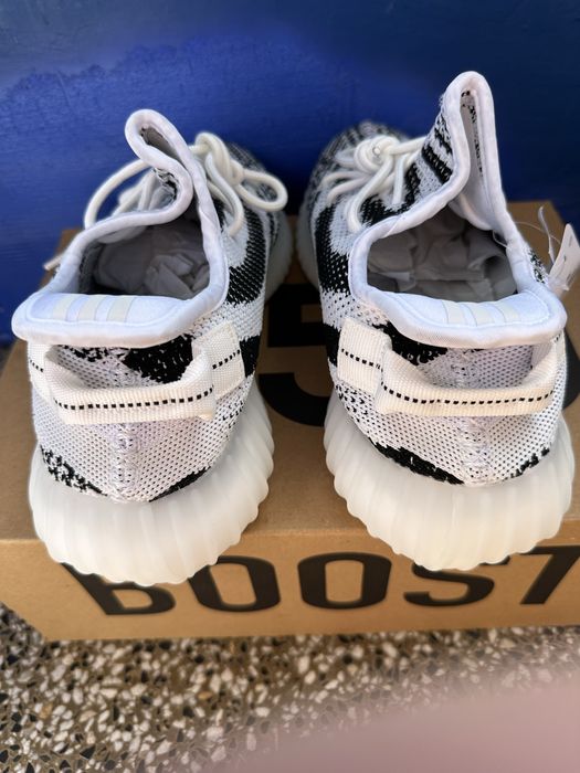 Adidas Yeezy Boost 350