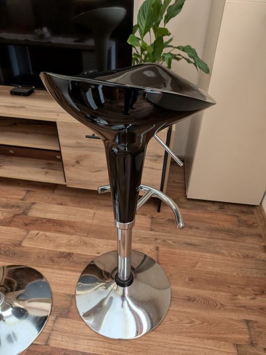 Бар столове по 10€