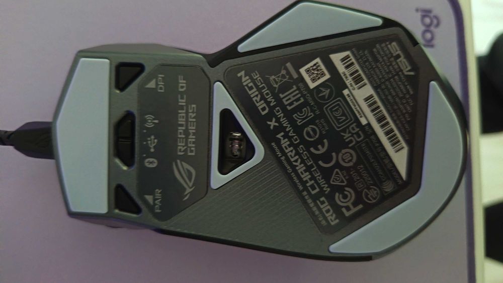 Мишка asus rog chakram x origin