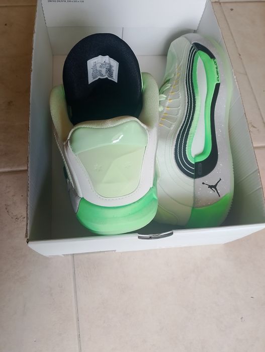 Nike air Jordan,Shox R4 Нови номер 44