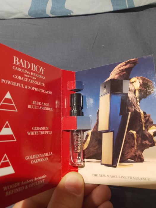 Vând  parfum Bad Boy