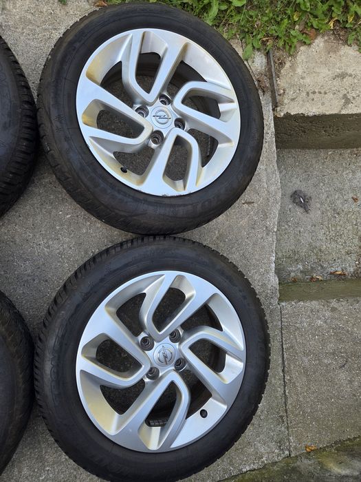 Jante cu anvelope iarna Opel Crossland X