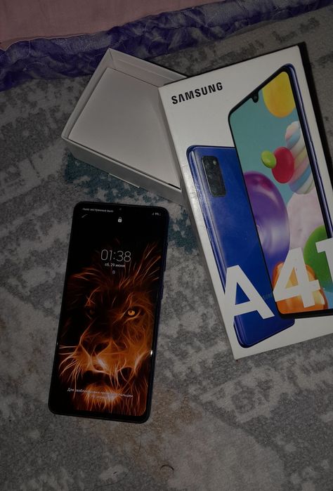 Samsung A41 хорошего состояние