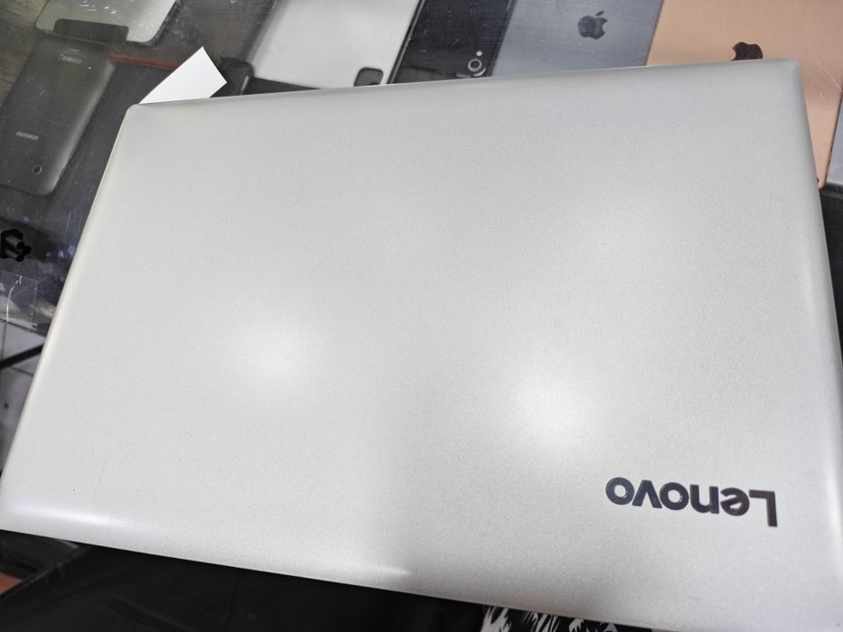 Lenovo laptop 512gb