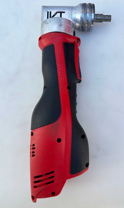 IVT Novopress - Акумулаторна преса и експандер 12V