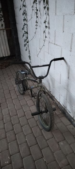 Продаётся BMX торг есть
