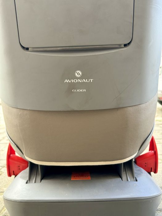 Столче за кола Avionault