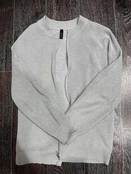 Продам новый кардиган