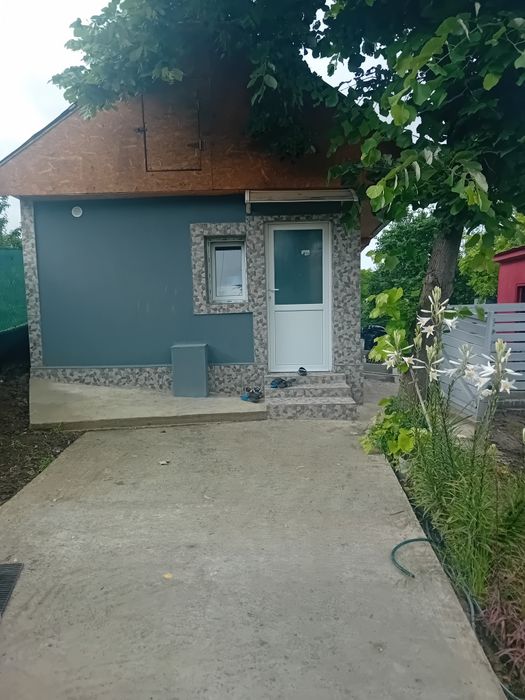 Vând casa vorovesti