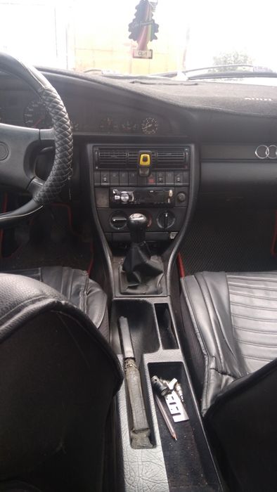 Продам Audi 100 C4