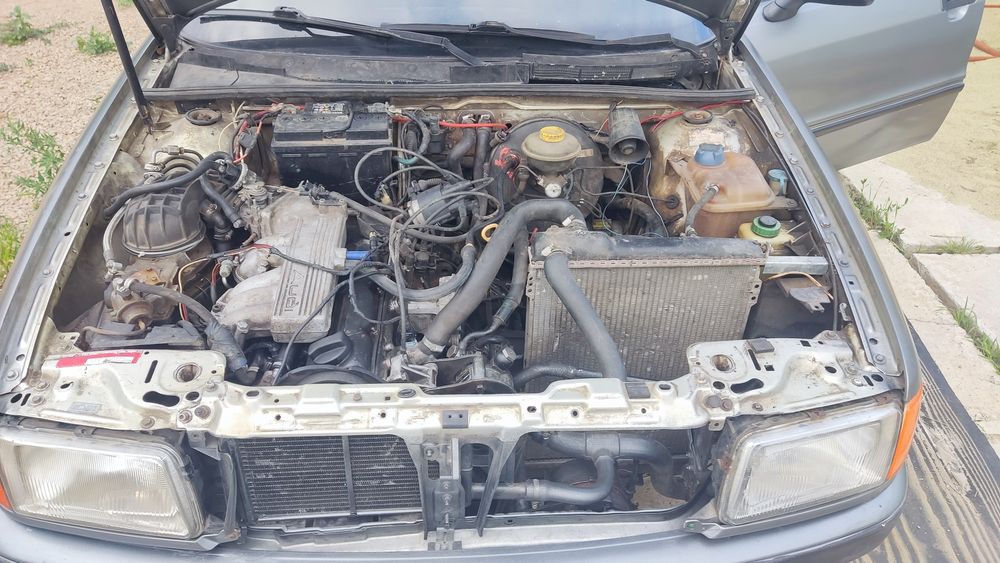 Продам Ауди 80. КПП автомат.