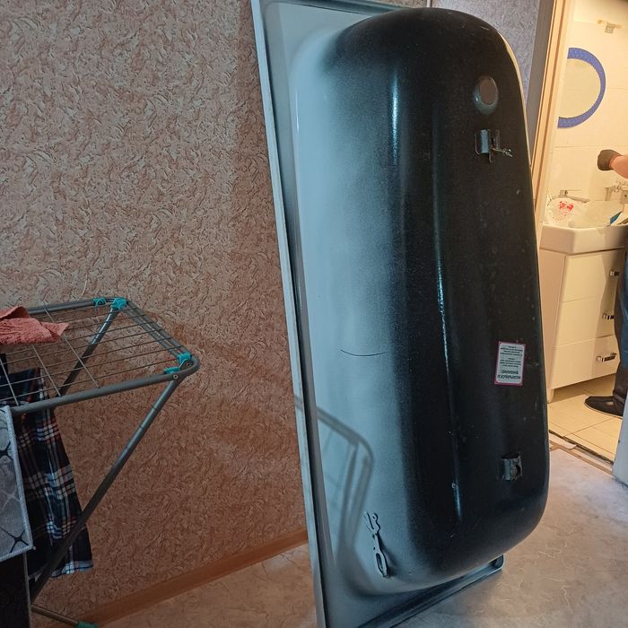 Ванна стальная с ножками