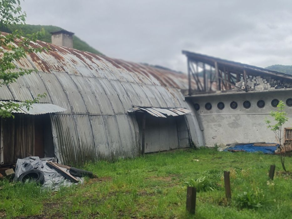 Продава се Промишлена сграда в с. Смилян, Област Смолян - 1160 кв.м за 82 €/кв.м - Снимка #1