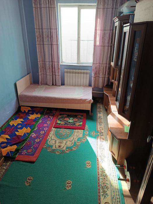 тез арада үй сатылады