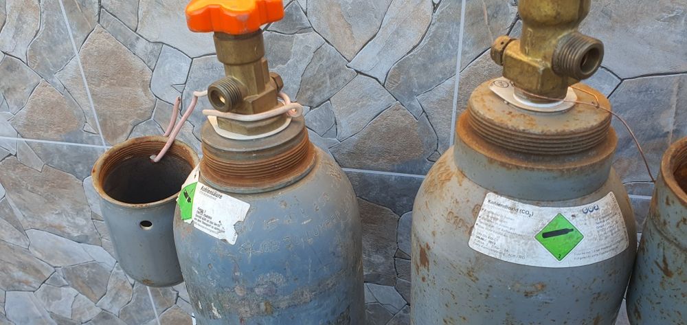 Немски бутилки за CO 2  по 10кг