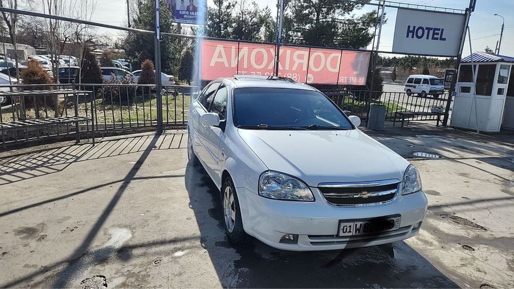 2012 yil 1,8 avtomat gen bor