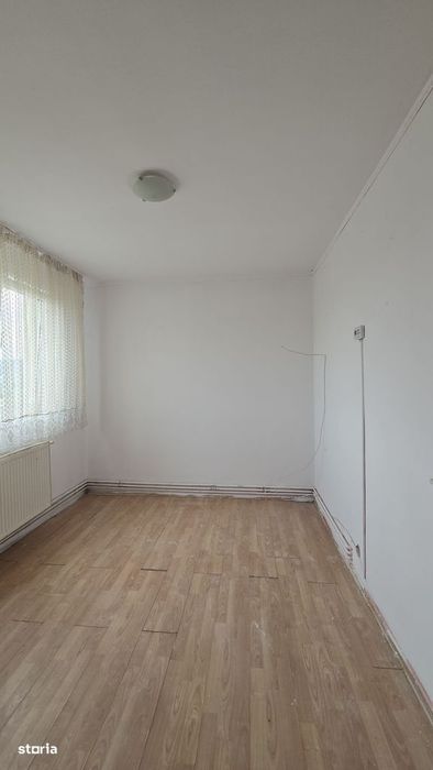 Apartament ieftin în Gura Câmpului