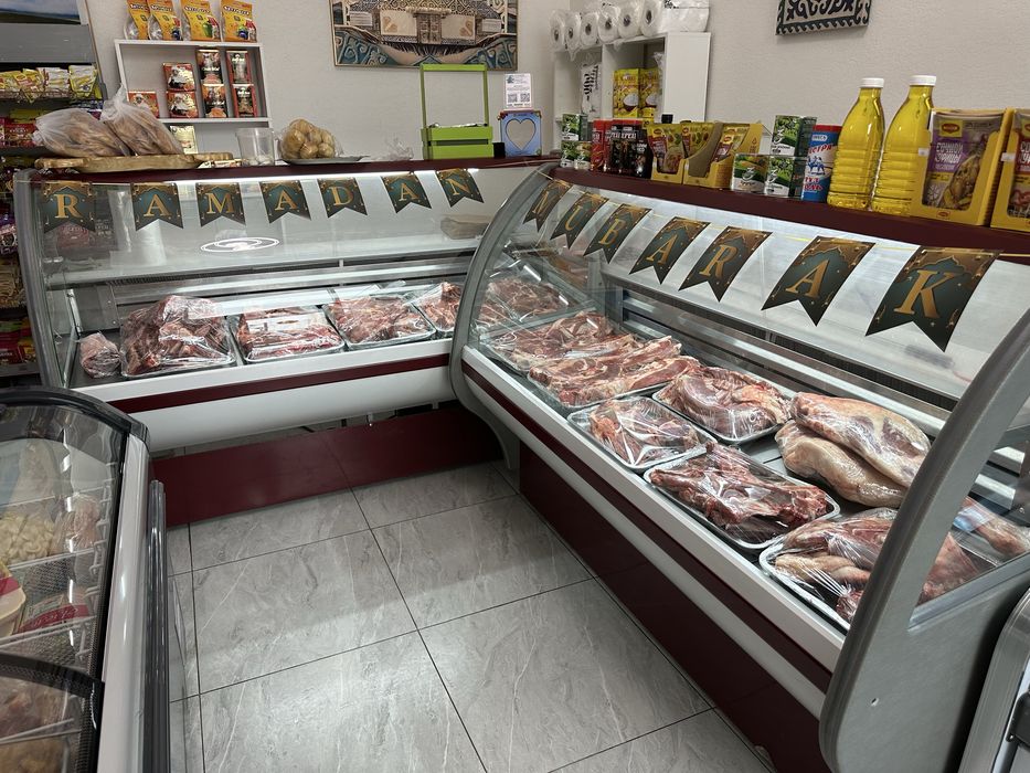 Витринный холодильник