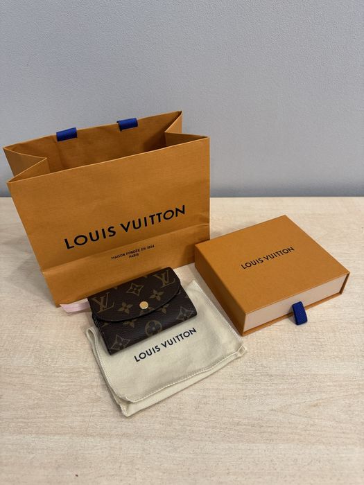 Продам женский кошелек Louis Vuitton