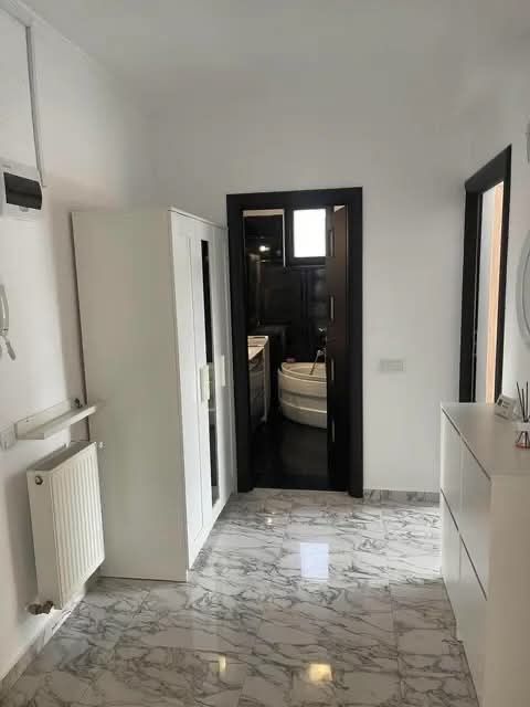 Inchiriez Apartament 2 Camere