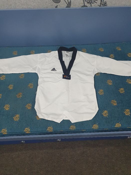 Продам форму , кимоно