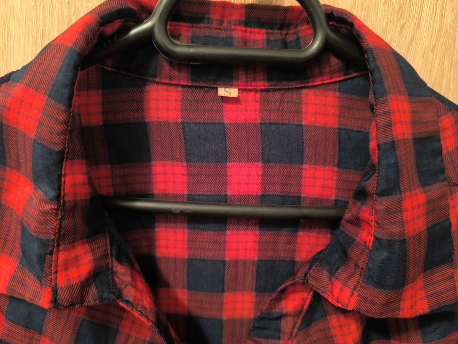 Дамски карирани дълги ризи