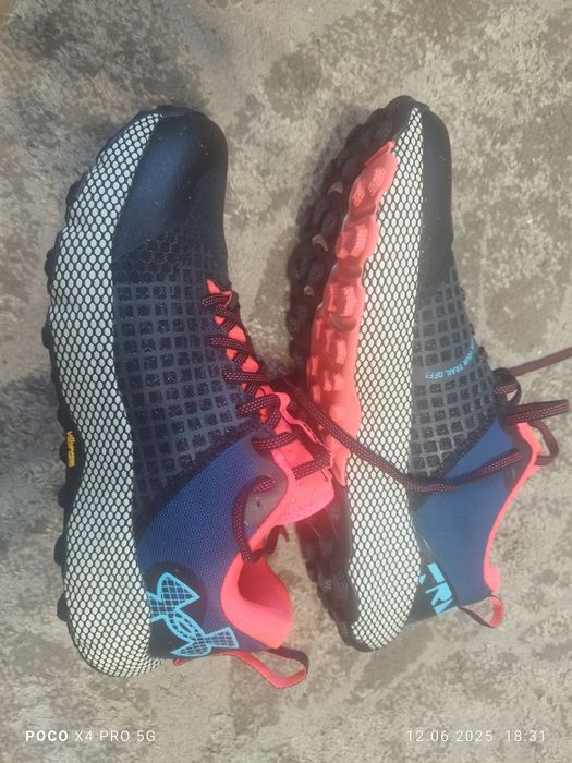 Маратонки обувки under armour ua u hovr ds ridge tr