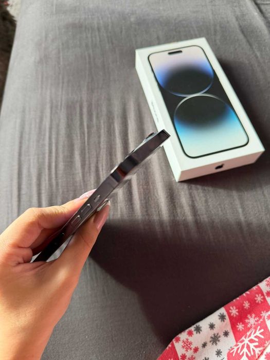 Iphon 14 pro max 256 deep purple