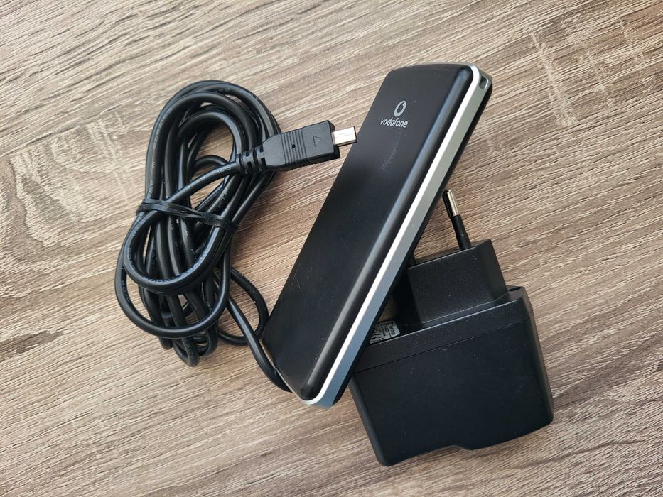 Телефон Vodafone 225