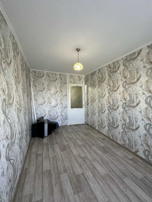 Продам 2 ком квартиру Р-он 5 школы