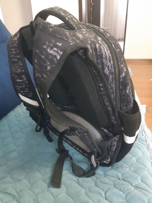 Рюкзак детский в отличном состоянии