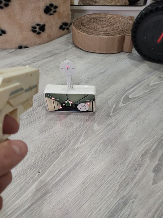 Продам детские игрушки лазерный пистолет