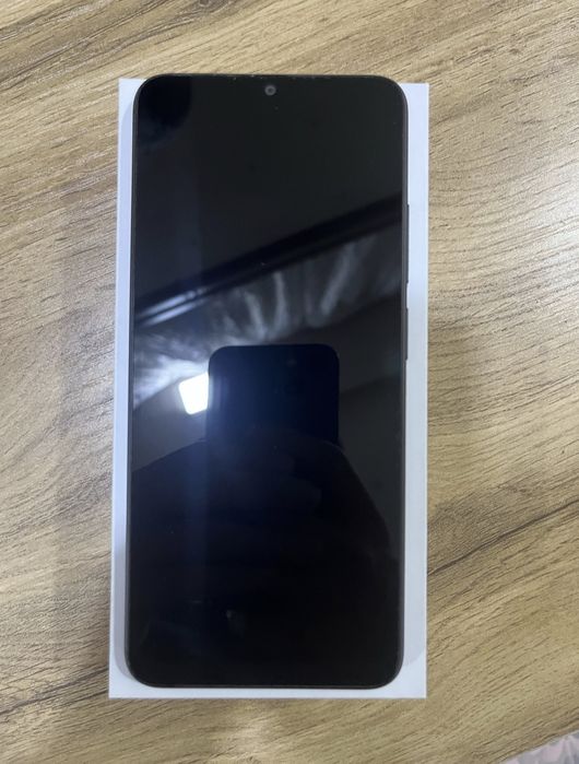 Xiaomi 12C сотилади арзон нархда