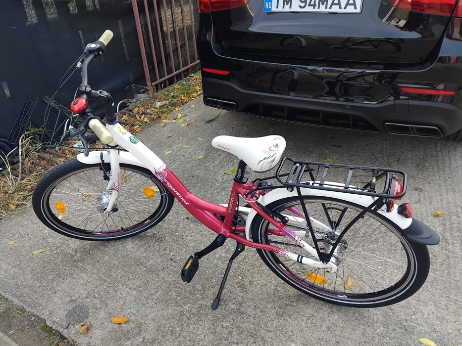 Vând bicicleta din aluminiu pentru copii