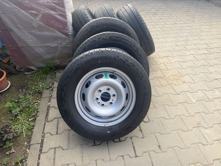 Set de 4 sau 6 roti noi Continental iveco 225/65 16 R