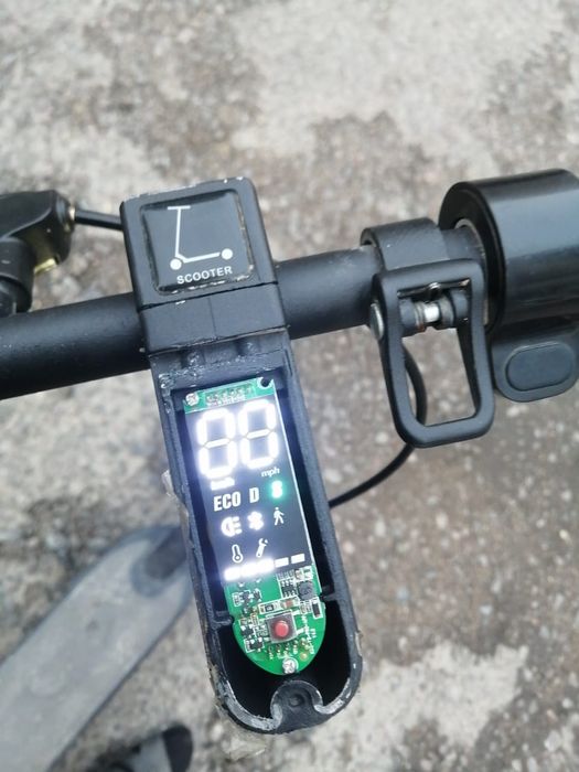 Электросамокат Ninebot