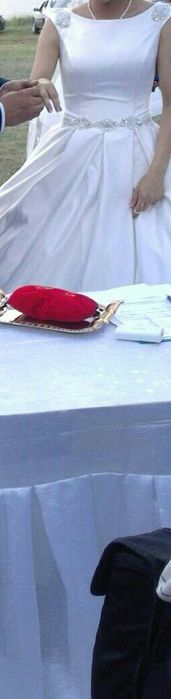 Продам свадебное платье