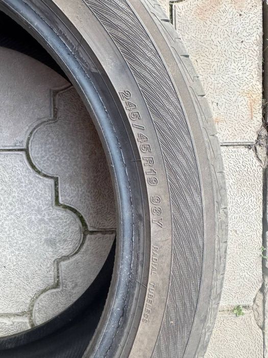 245/45/19 шины лето