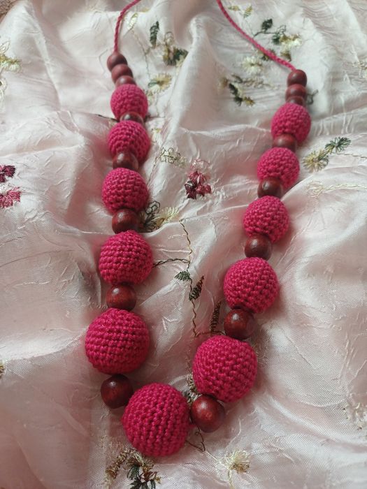 Бусы, вязаные, креативные