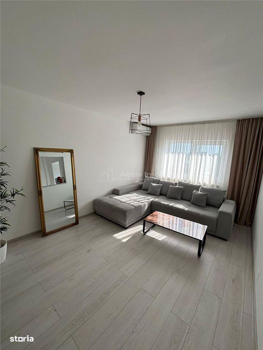 Apartament 2 cam dec Micro 17 renovat