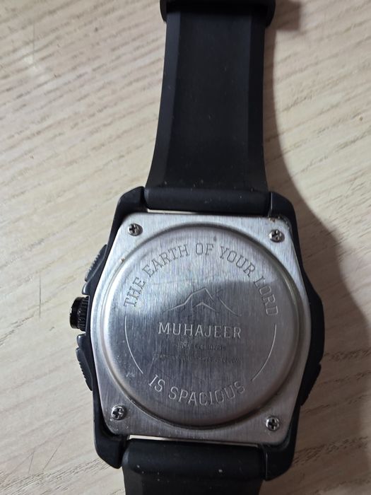 Продам наручные часы muhajeer