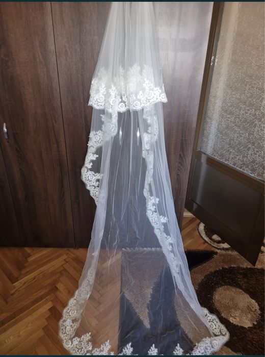 Vând rochie de mireasă urgent!!!