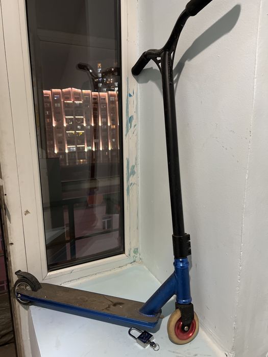 продам самокат трюковой