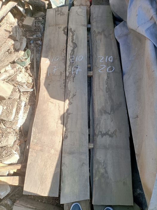 Cherestea stejar și scindura frasin  uscat